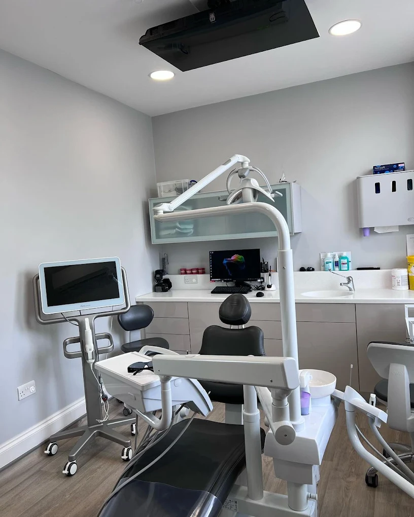 Canon House Clinic treatment room